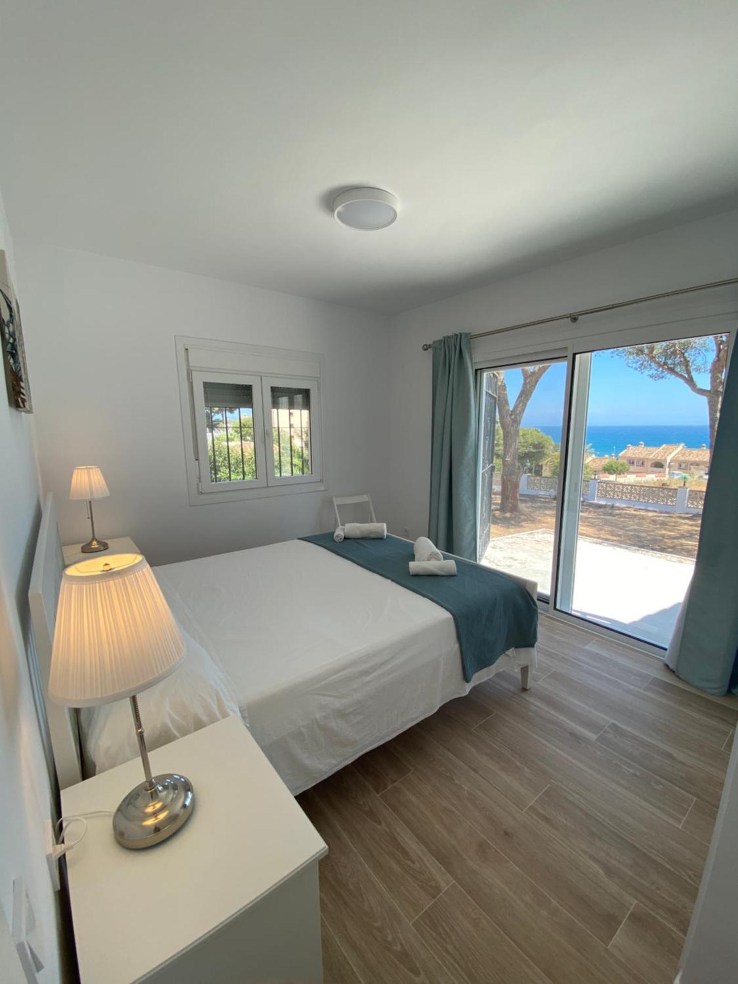 Independent Villa BEACH HOUSE EL BOSQUE La Cala De Mijas Esterno foto